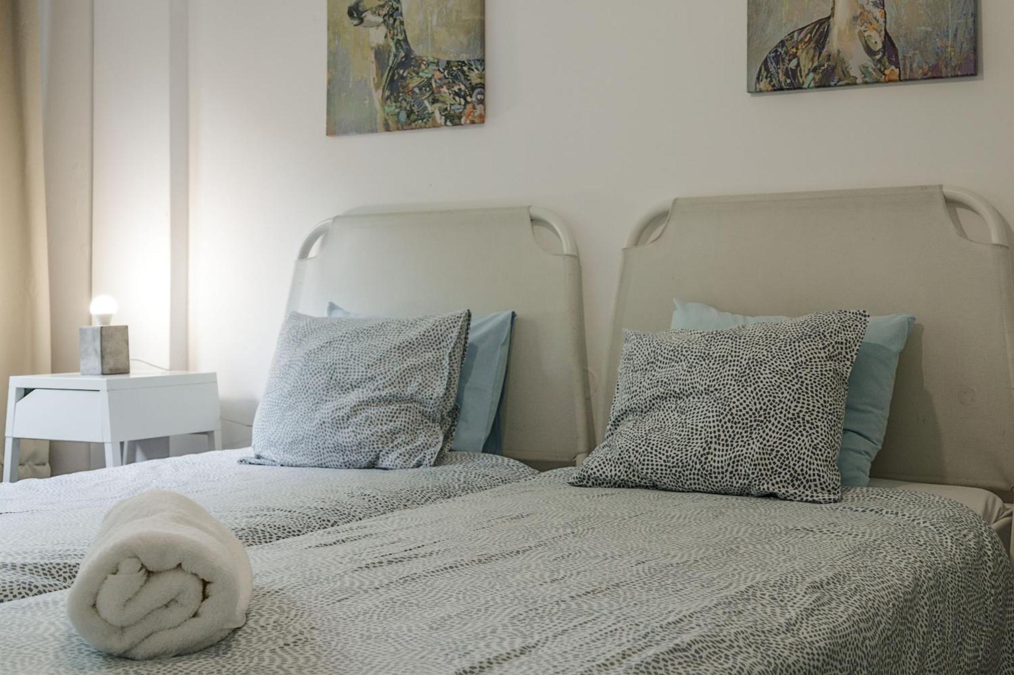 Travel And Live Apartments Porto Room photo